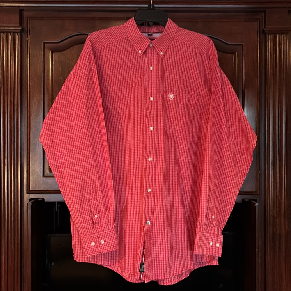 ARIAT PRO MENS SIZE LARGE LONG SLEEVE BUTTON DOWN SHIRT